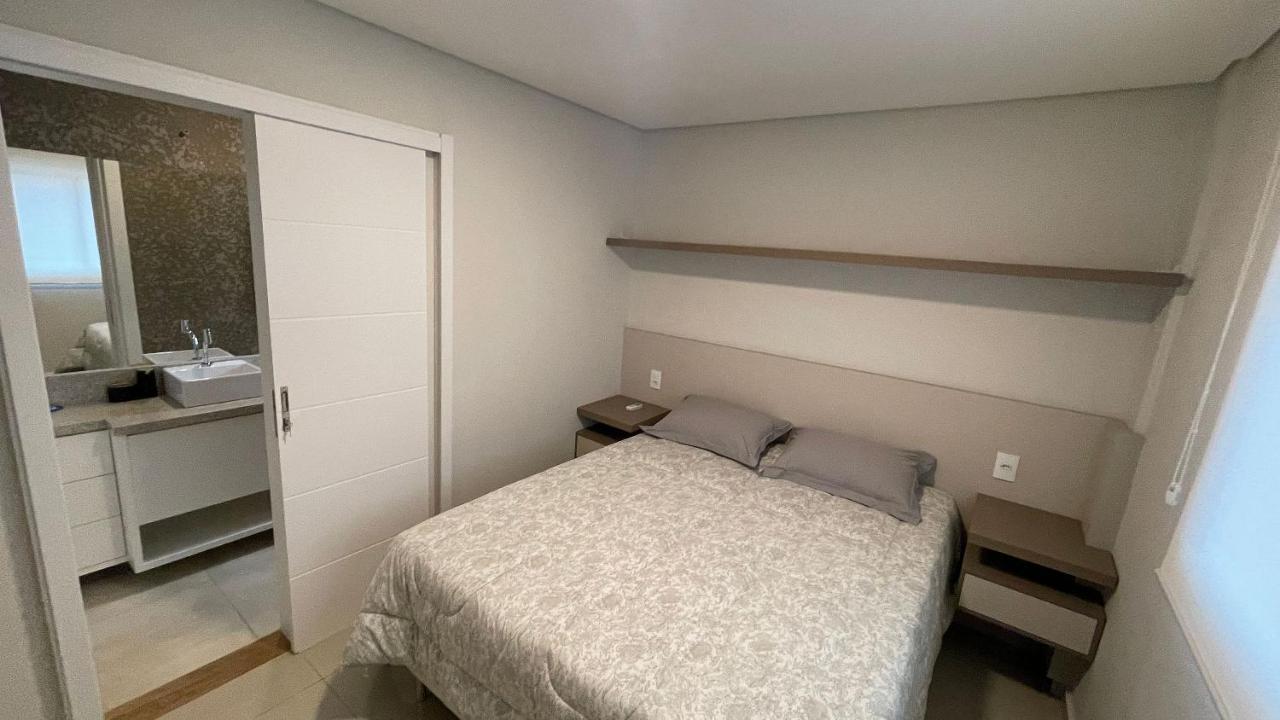 Apartamento Novinho E Confortavel No Centro De Foz フォス・ド・イグアス エクステリア 写真