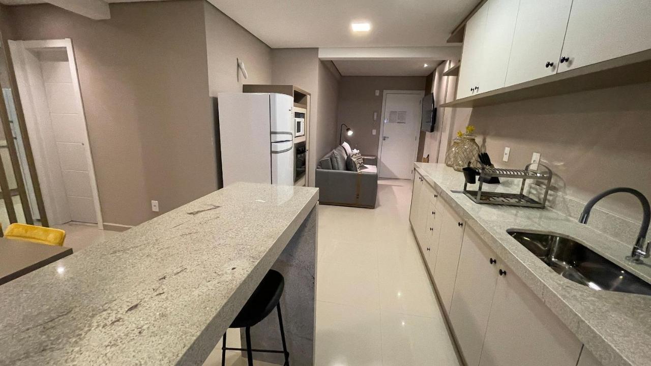 Apartamento Novinho E Confortavel No Centro De Foz フォス・ド・イグアス エクステリア 写真