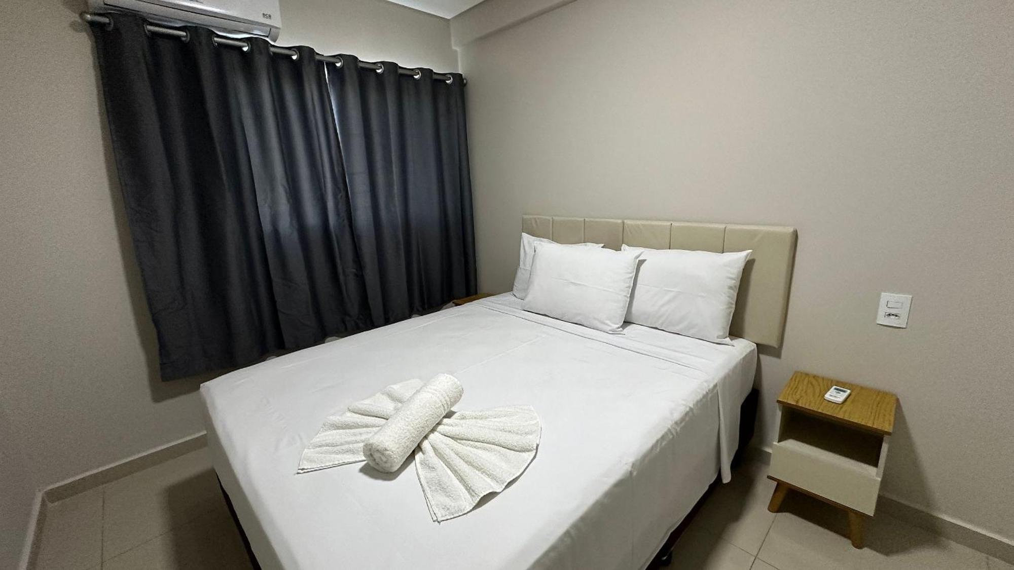 Apartamento Novinho E Confortavel No Centro De Foz フォス・ド・イグアス エクステリア 写真