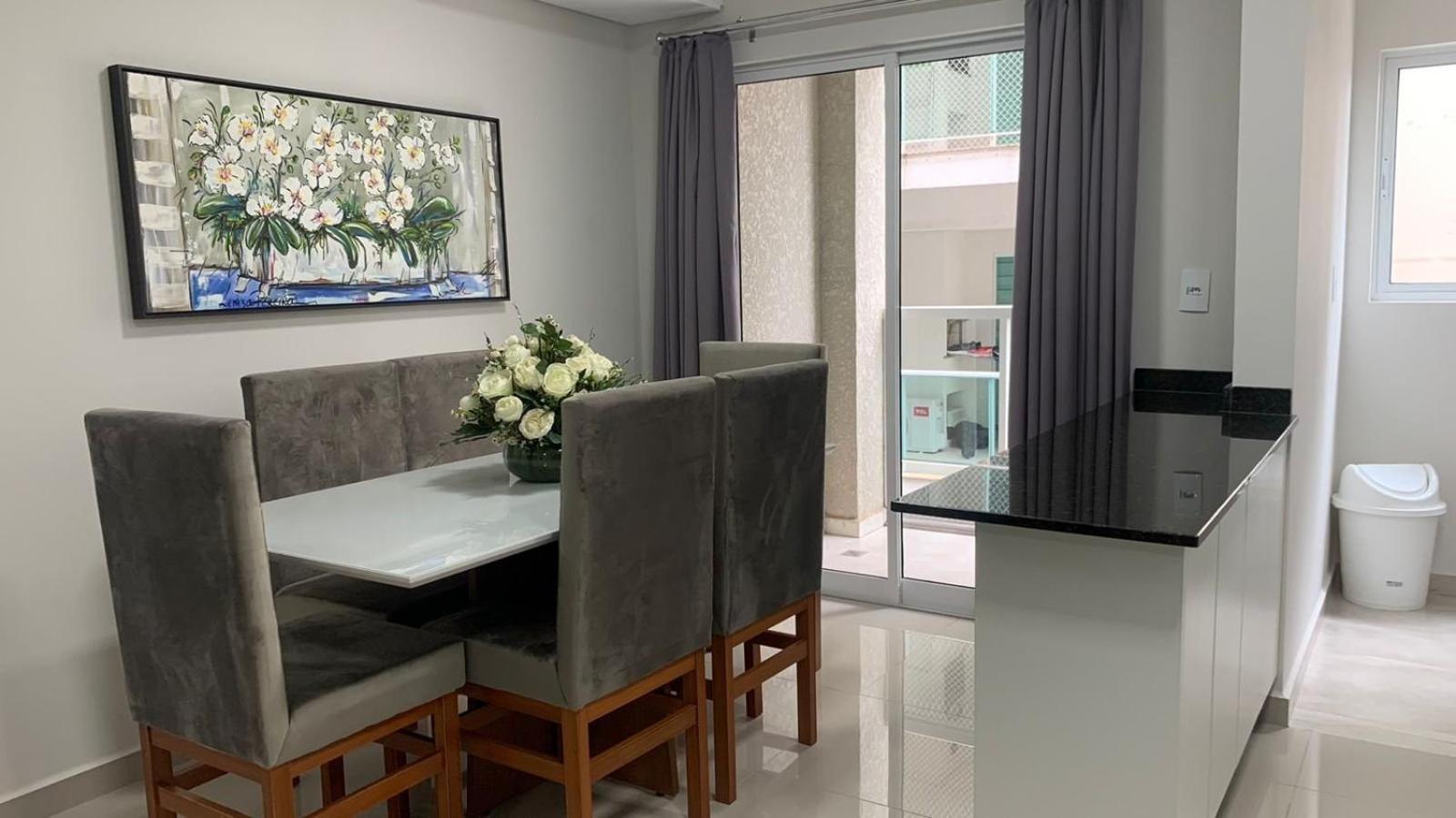 Apartamento Novinho E Confortavel No Centro De Foz フォス・ド・イグアス エクステリア 写真