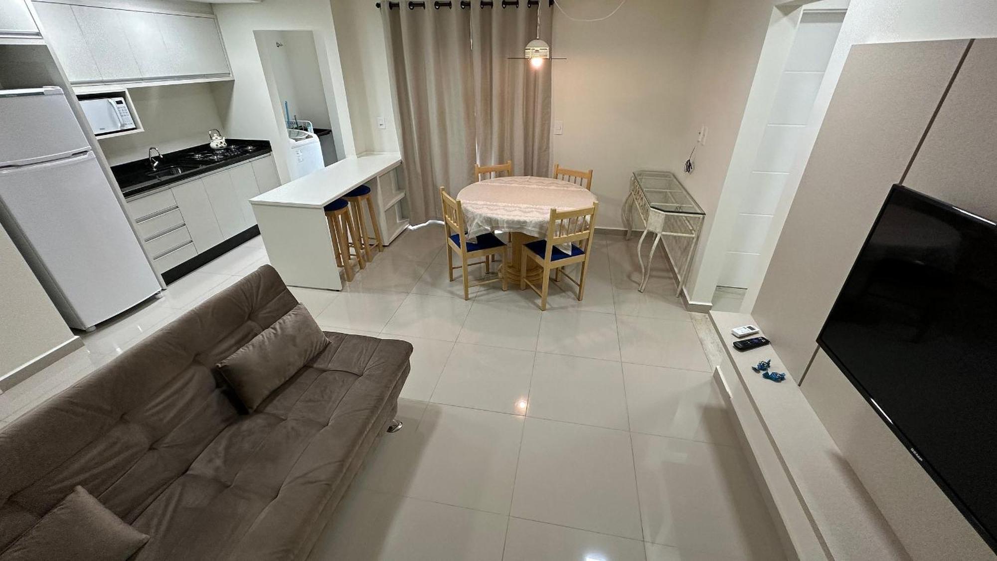 Apartamento Novinho E Confortavel No Centro De Foz フォス・ド・イグアス エクステリア 写真