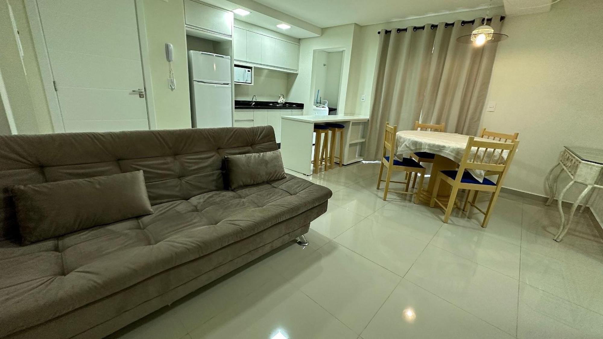 Apartamento Novinho E Confortavel No Centro De Foz フォス・ド・イグアス エクステリア 写真